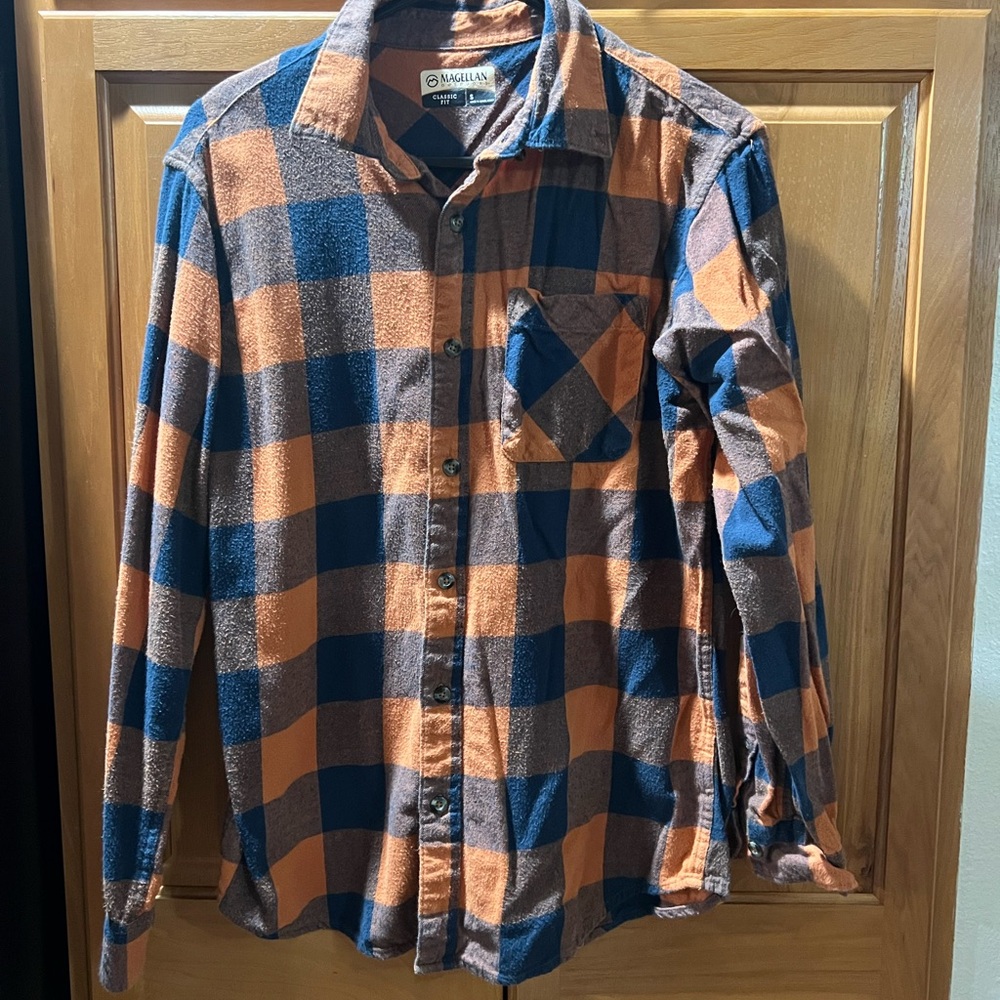 Magellan Outdoors Men's Orange and Blue Checkered Shirt